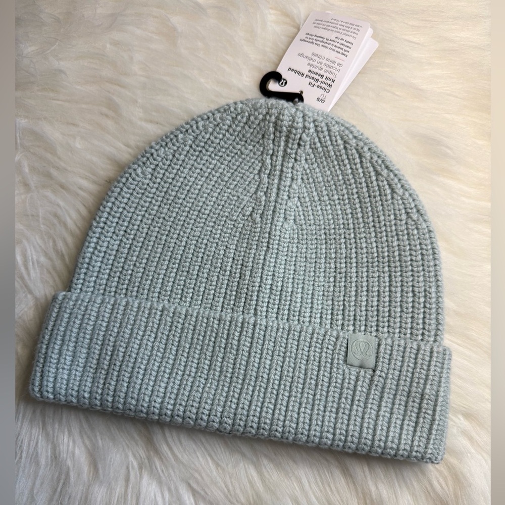 Lululemon Close-Fit Wool-Blend Ribbed Knit Beanie PLCN One Size New